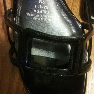 Life Stride Cierra Black Gleam Shoes